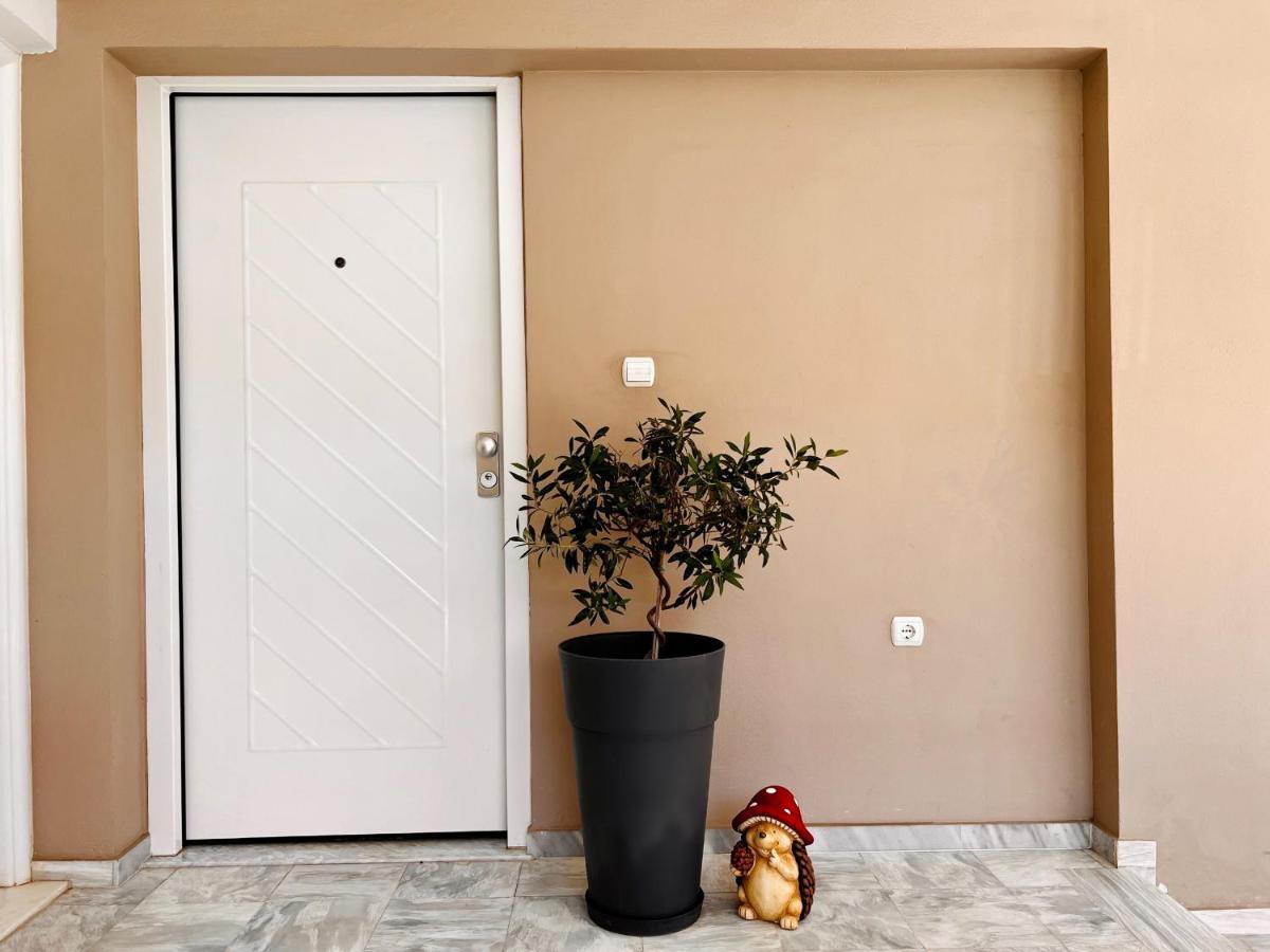 Vasilias Home Near Ath Airport Koropi Exterior foto